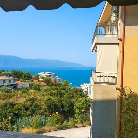 Apartment Iris 2