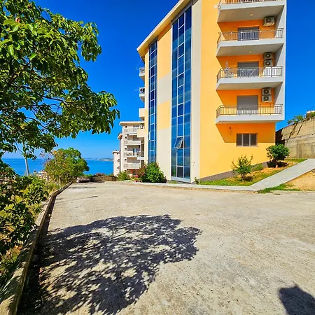 Iris 2 Vlore